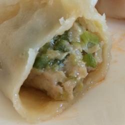 青椒猪肉馅饺子的做法[图]