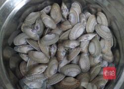 香辣豉香花蛤的做法图解1