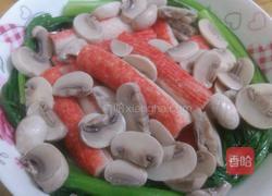 鲜菇扒蟹柳的做法图解7