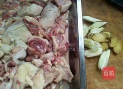 怀庆府香闷鸡的做法图解1