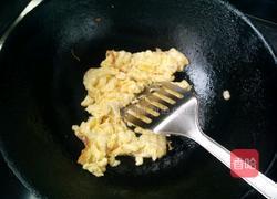 鸡蛋西红柿的做法图解3