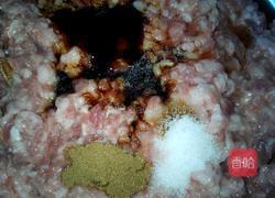 西瓜皮猪肉馅饺子的做法图解4