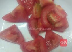番茄炒西兰花的做法图解3
