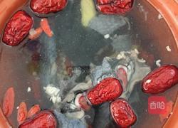 红枣薏米乌鸡汤的做法图解3