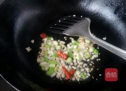 黄豆芽炒香菇的做法图解6