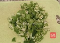 西葫芦炒辣椒的做法图解2