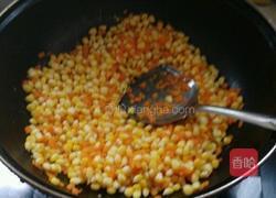 红萝卜玉米饼的做法图解4