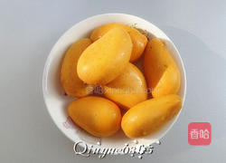 芒果果酱的做法图解1