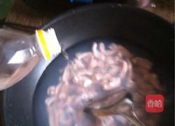 玉米猪肚汤的做法图解7