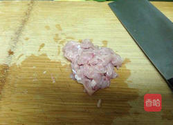 紫菜丝瓜瘦身汤的做法图解1