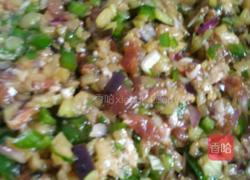 茄子洋葱辣椒水饺的做法图解3