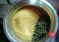 小米绿豆汤的做法图解1