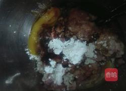 香菇丸子的做法图解3