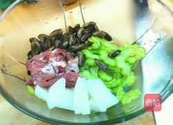 清凉薄壳苦瓜汤的做法图解4