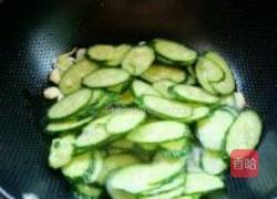 黄瓜炒鸡蛋的做法图解5