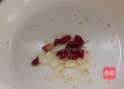 手撕包菜的做法图解2