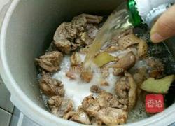 飘香啤酒鸭的做法图解9