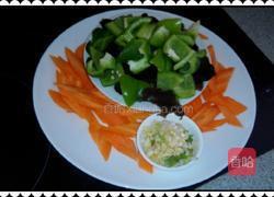 溜鱼片的做法图解1