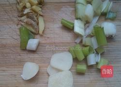 西红柿鸡蛋手工挂面的做法图解2