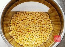 黄豆猪脚的做法图解3