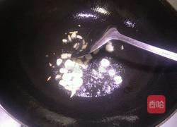 酸菜米线的做法图解3