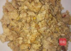 肉末菜豆腐(想要好看,可以炒点辣椒油淋上去)的做法图解3