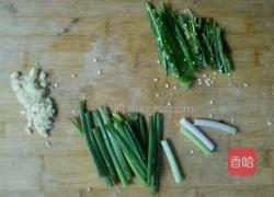 素炒藕条的做法图解2