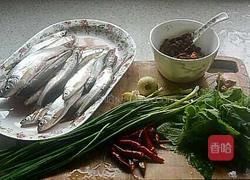 蒜香撅鱼（我们这里叫做撅嘴鱼）的做法图解2