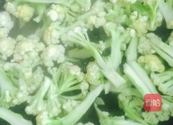 干煸花菜的做法图解2