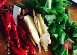 土豆烧牛肉的做法图解3