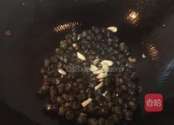 香辣田螺的做法图解6
