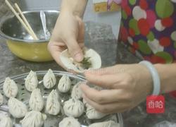 鱼肉馅小笼包的做法图解4