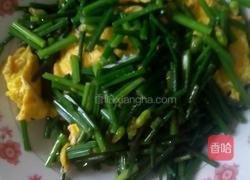 韭菜花炒鸡蛋的做法图解3