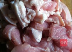 猪肉蕃茄汤的做法图解1