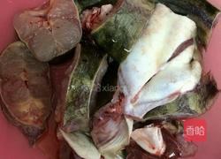 鲶鱼焖茄子的做法图解1