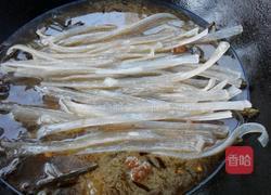 红烧肉炖干豆角的做法图解9