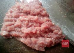 肉末蒸鸡蛋羹的做法图解1