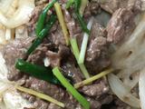 牛肉炒嫩莲藕的做法[图]