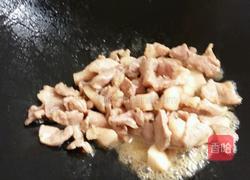 芹菜黑木耳胡萝卜炒肉的做法图解7