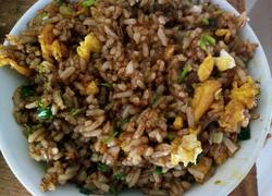 老抽香菜蛋炒饭