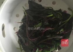 减肥午餐，玉米和苋菜炒鸡蛋的做法图解3