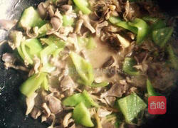 鸡胗炒尖椒（原创）的做法图解6