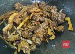 子姜焖鸭的做法图解5