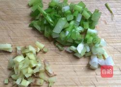 山药炒木耳的做法图解3