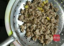 土豆烧牛腩的做法图解2