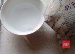 香辣肉丝盖饭的做法图解2