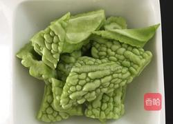 黄豆凉瓜排骨汤的做法图解2