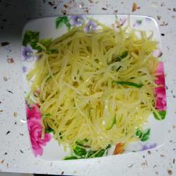 青椒脆炒土豆丝的做法[图]