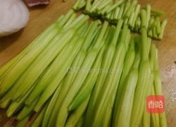 肉碎窝蛋黄花菜的做法图解1