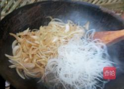 洋葱炒粉丝的做法图解4